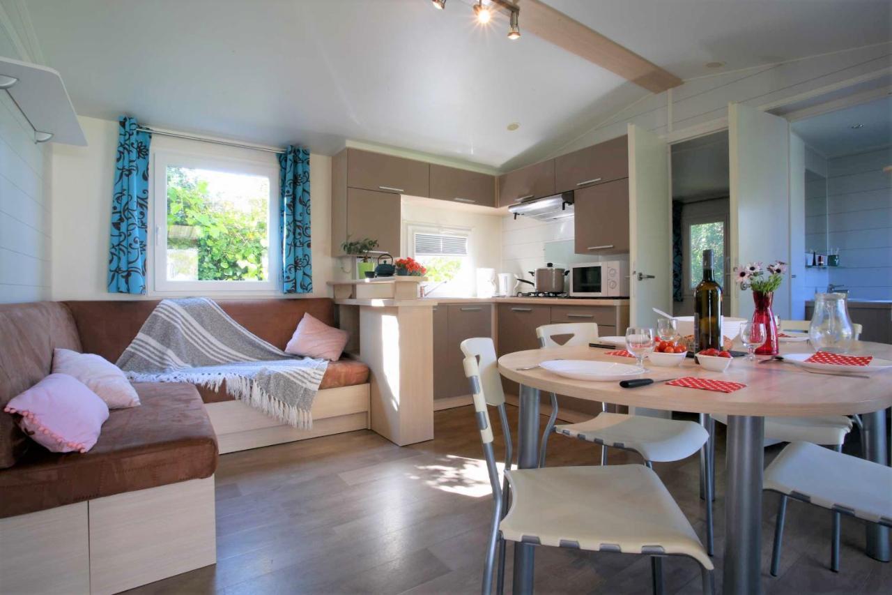 Sarl Le Relais Du Marais Doux Camping Les Cercelles Долю-д'Олерон Экстерьер фото